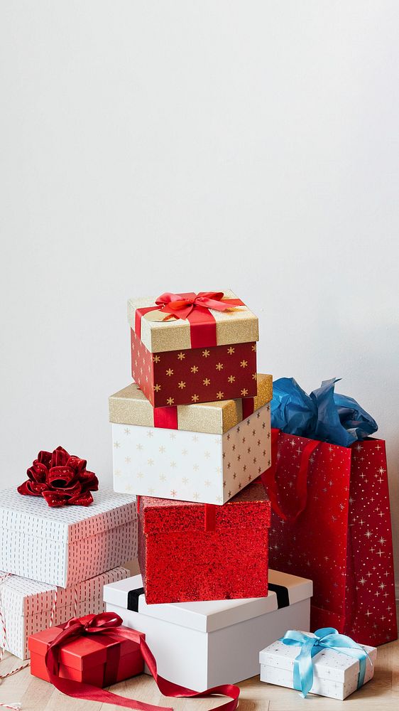 Sparkly Christmas gifts instagram post stye 