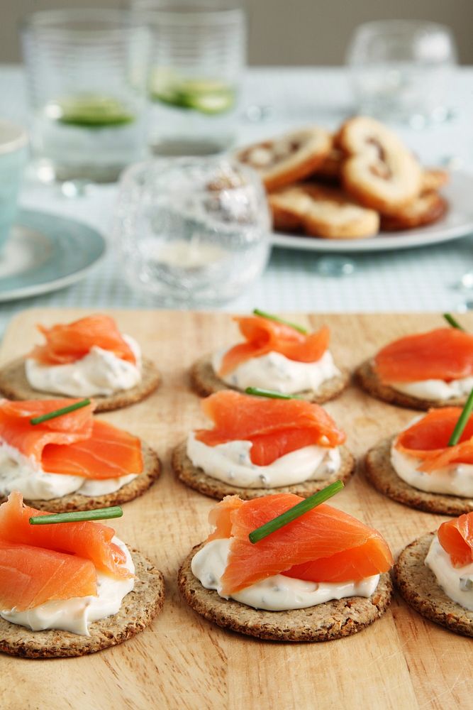 Free smoked salmon crostini, public domain food CC0 photo.