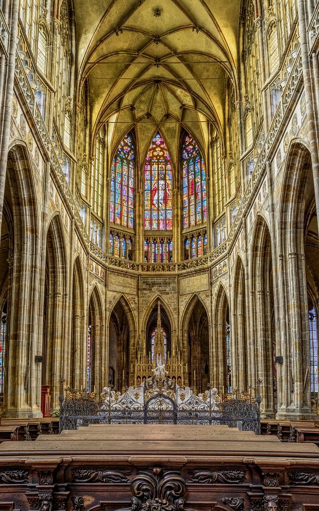 St. Vitus Cathedral, free public domain CC0 photo