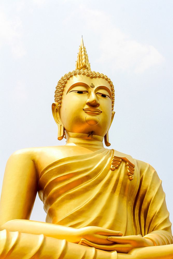 Golden Buddha big statue close up, free public domain CC0 photo.
