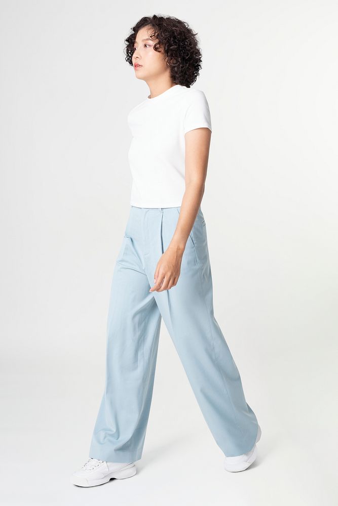 Woman mockup psd in loose pants and tee casual fashion