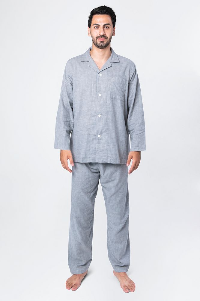 Man in gray pajamas comfy | Free Photo - rawpixel