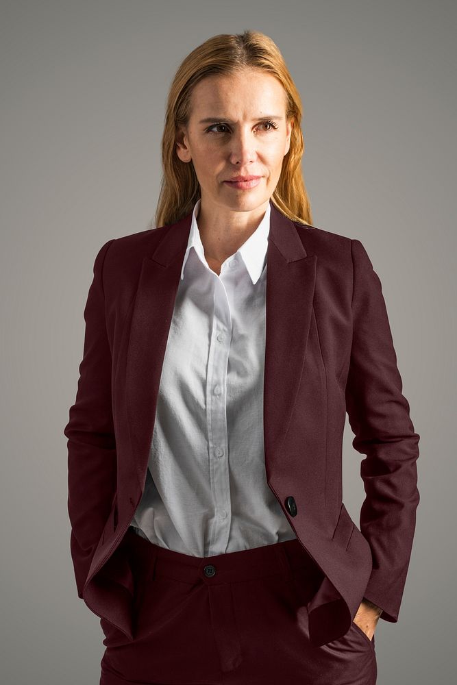 Crimson suit mockup psd on business woman