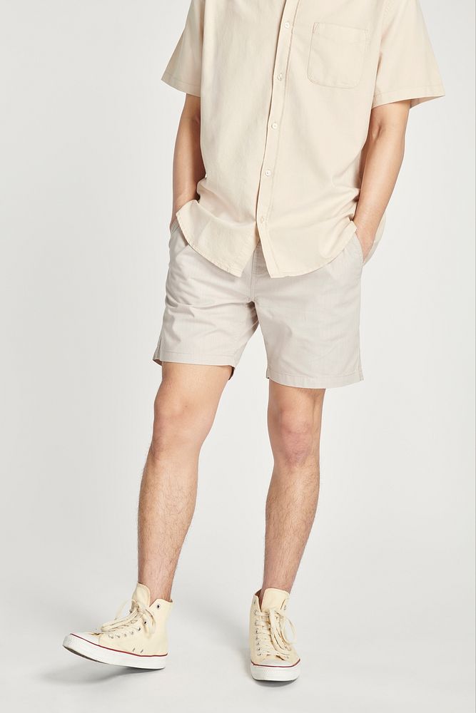 Man wearing a minimal beige shirt 