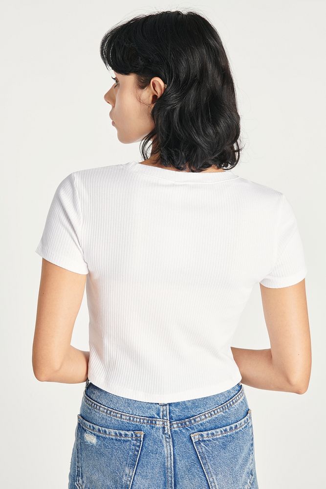 Women's white crop top and high waisted jeans 
