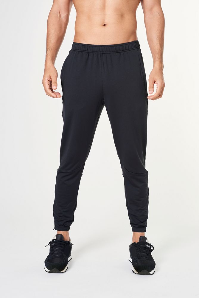 Men's black sweatpants with running shoes 
