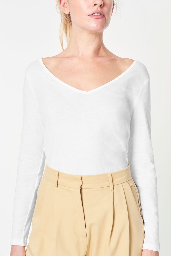 Long sleeved white top mockup. women's fashion