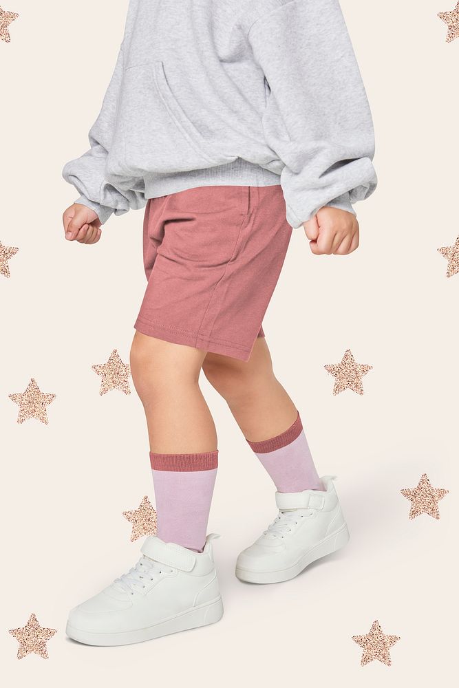 Psd kid wearing sweatshirt white sneakers mockup studio shot