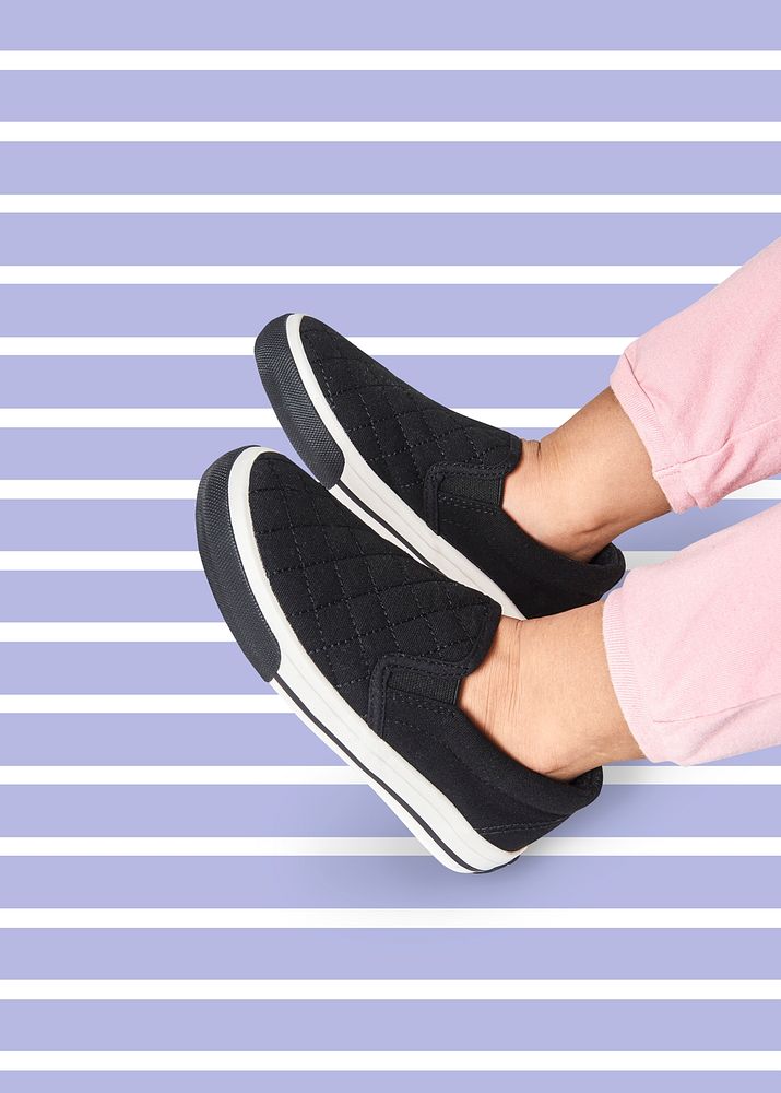 Child in black sneakers psd mockup studio shot