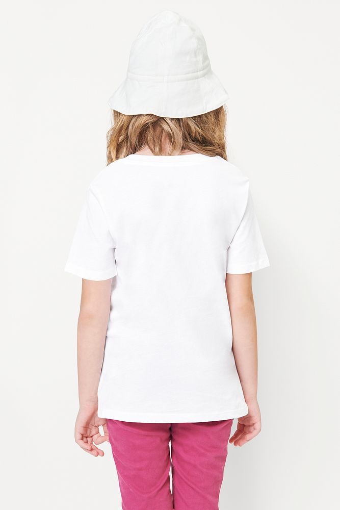Psd girl's casual white t-shirt mockup back view