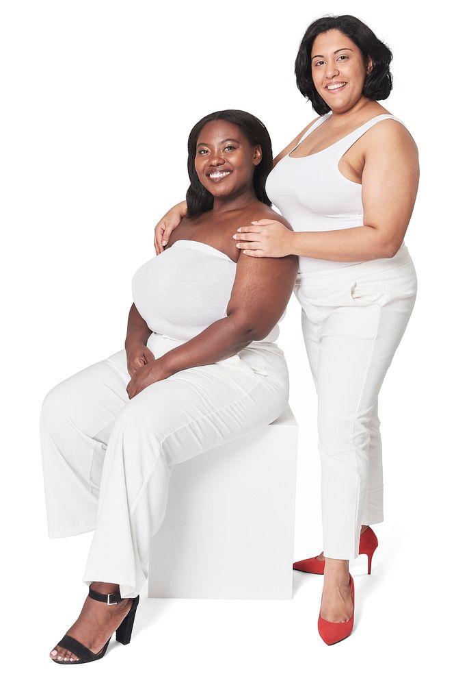 Psd attractive curvy woman in white outfit mockup apparel studio shoot