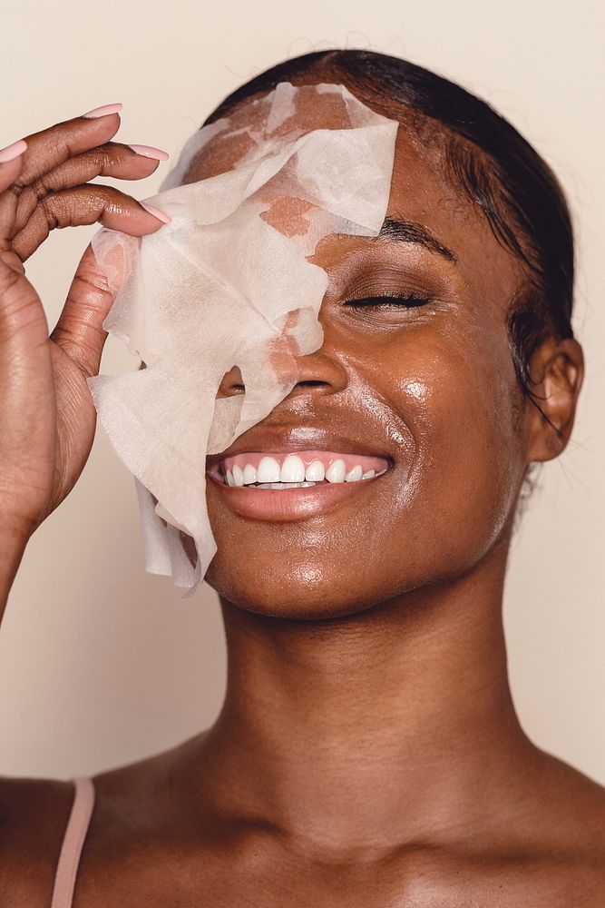 Face sheet mask, moisturizing beauty product