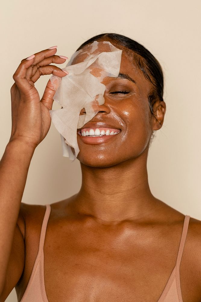 Face sheet mask, moisturizing beauty product