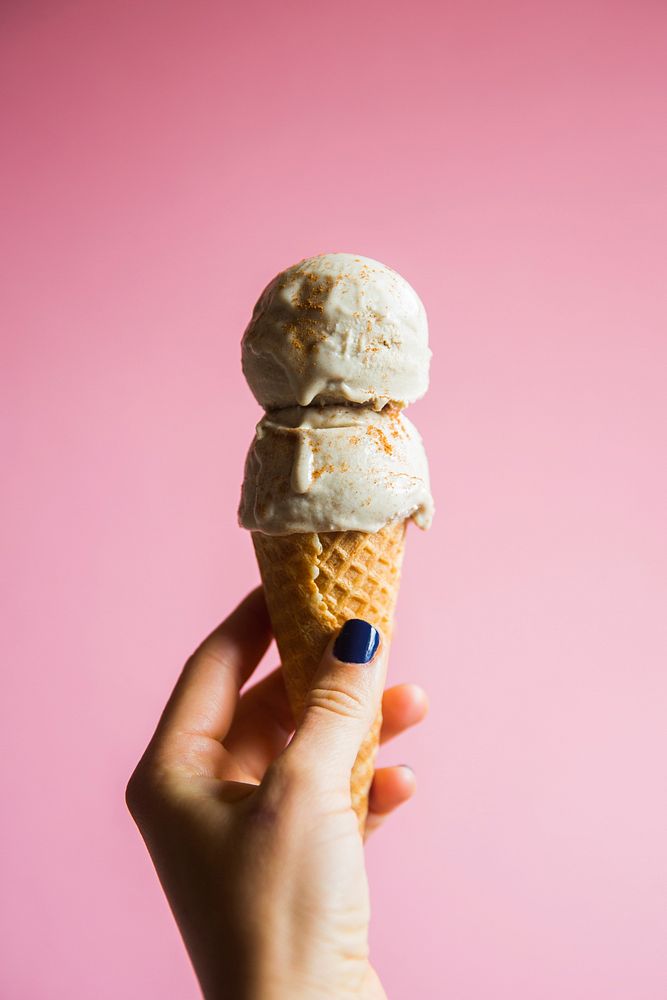 Vanilla ice-cream cone. Original public domain image from Wikimedia Commons