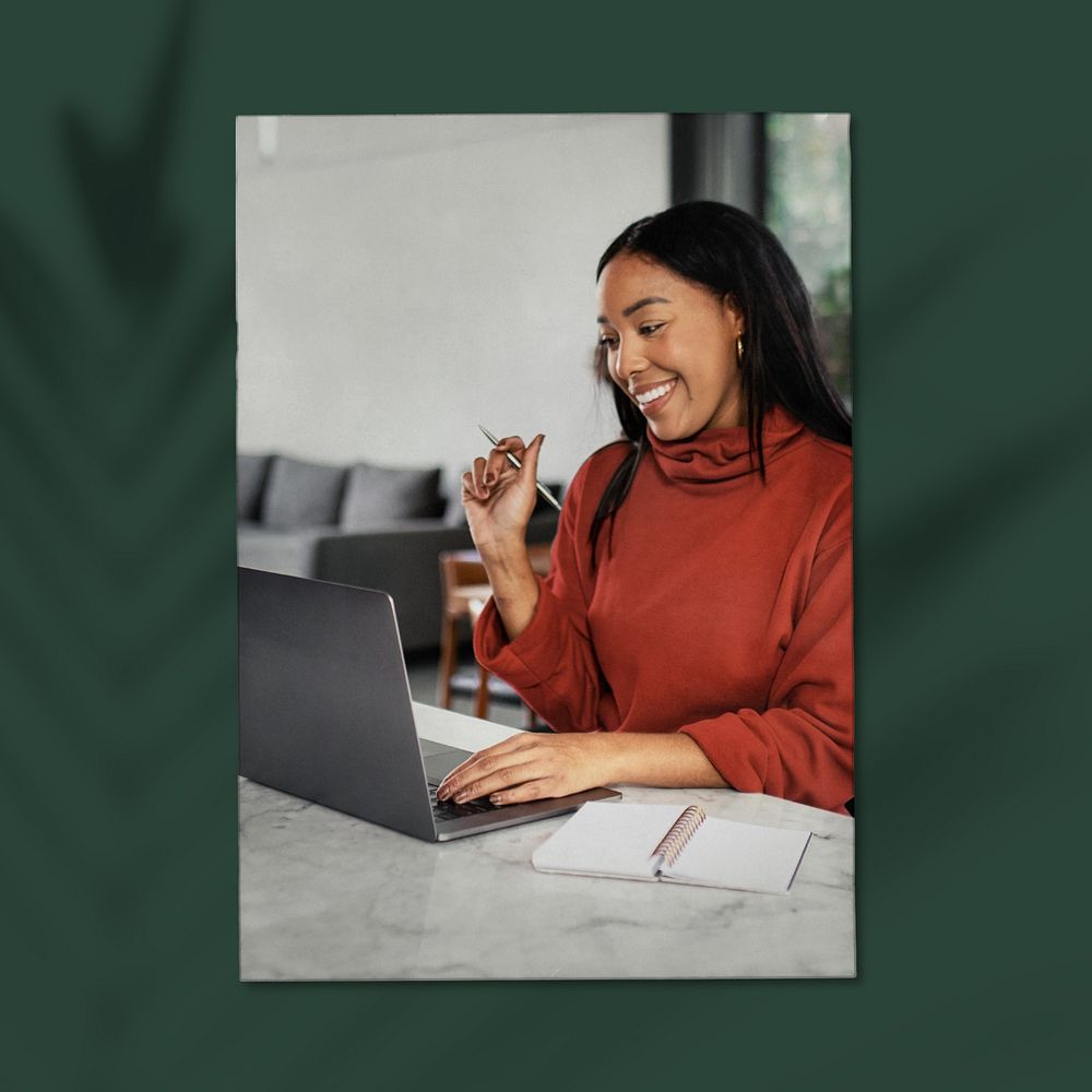 Realistic paper frame mockup, businesswoman photo