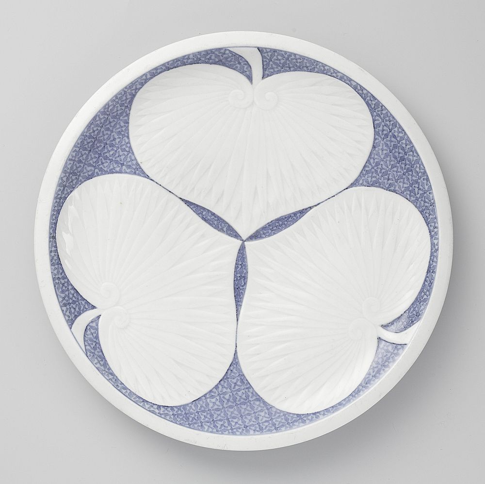 Plate with three hollyhock leaves in relief in a ground of diaper pattern (c. 1800 - c. 1899) by anonymous