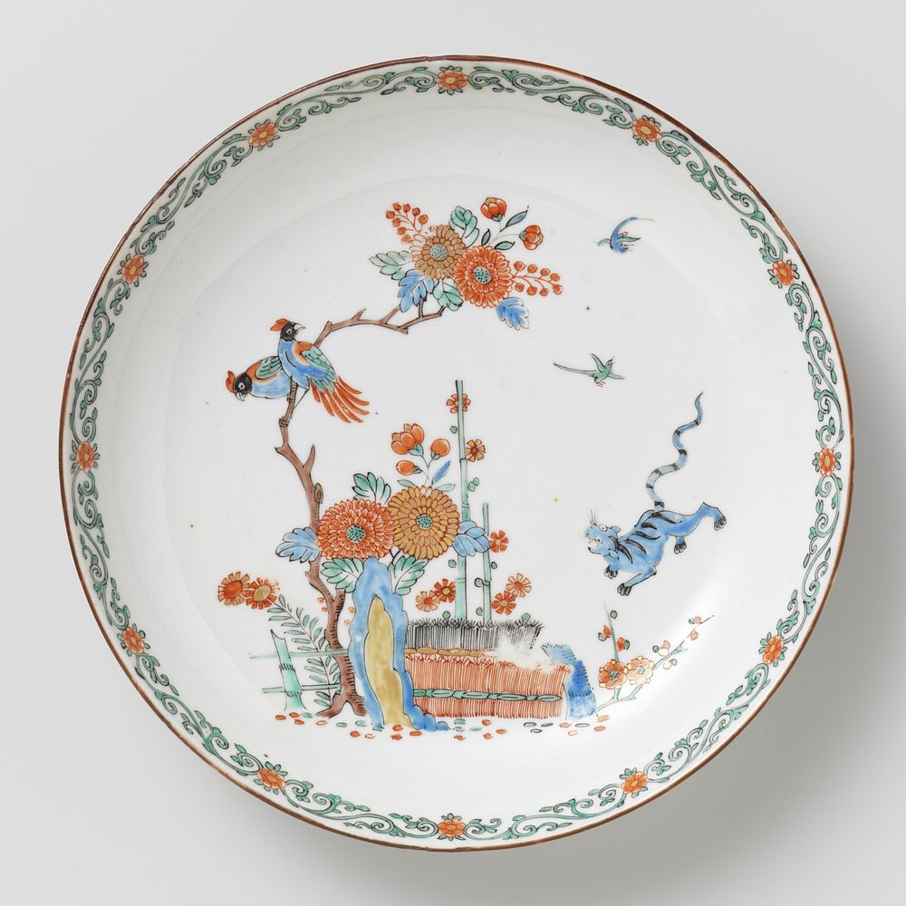 Saucer-dish with a tiger and two birds on a branch (c. 1700 - c. 1724) by anonymous and anonymous
