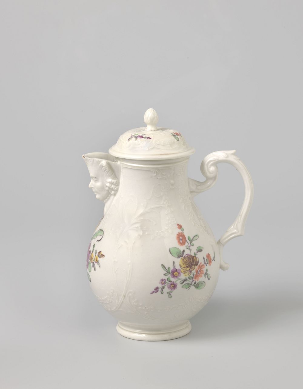 Cover of a ewer with flowers and floral scrolls (c. 1775 - c. 1780) by Würzburg