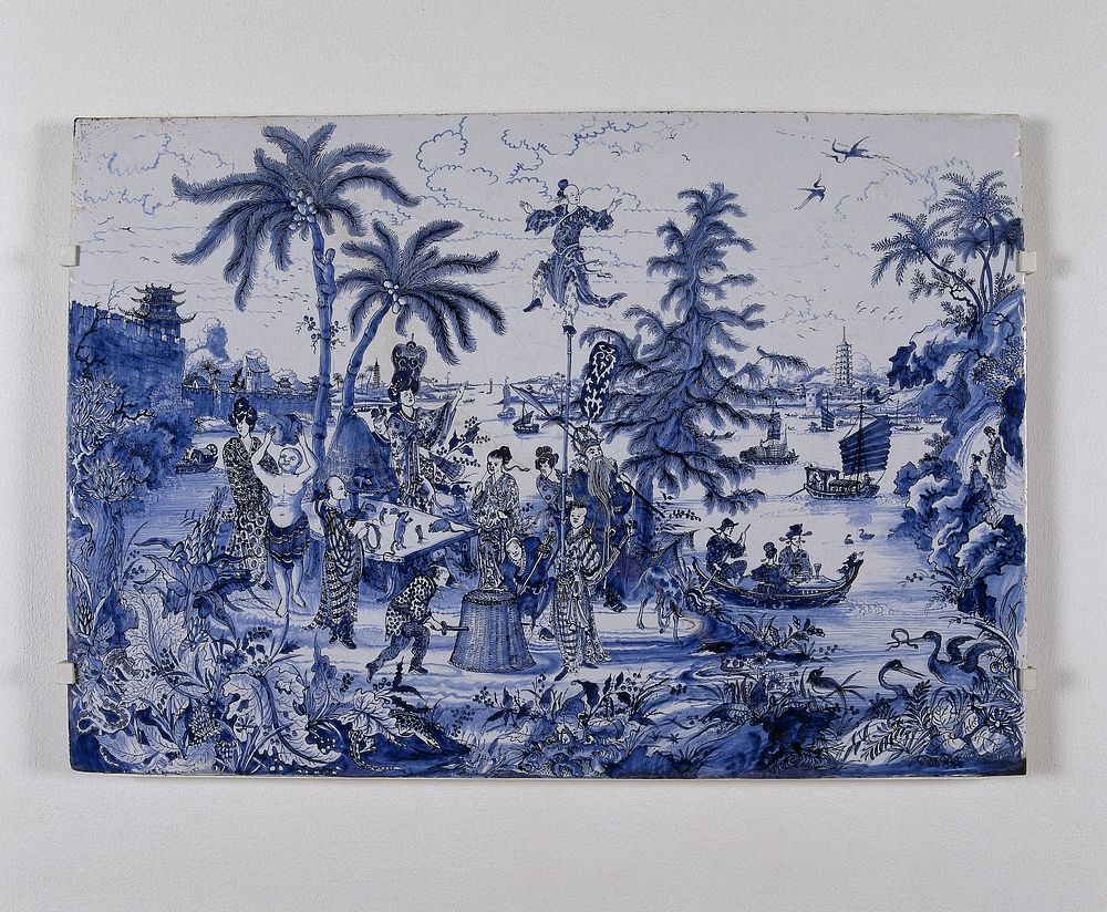 Plaque with a Chinoiserie landscape and gilt details (c. 1680) by anonymous and Joan Nieuhof