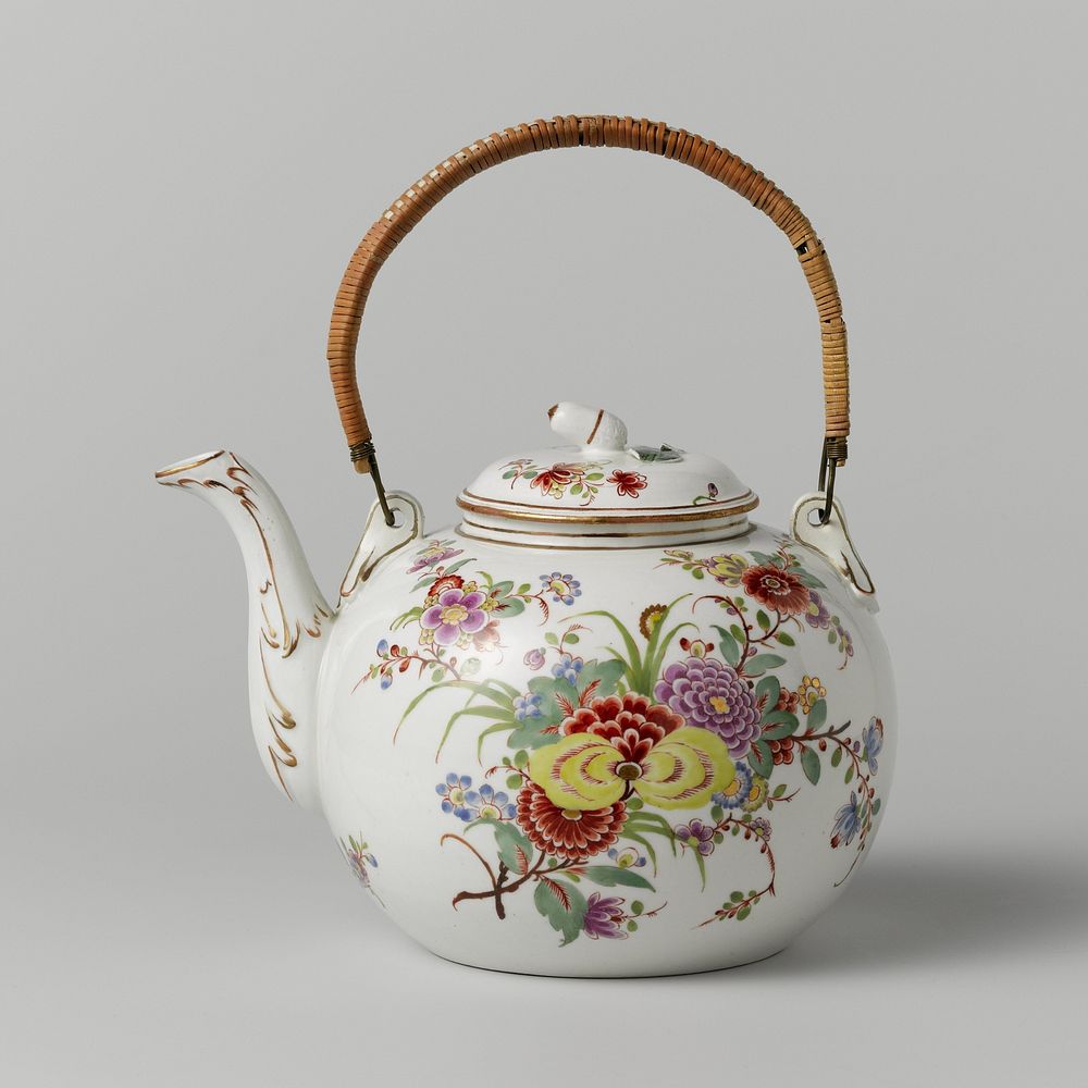 Water kettle (c. 1778 - c. 1782) by Manufactuur Oud Loosdrecht