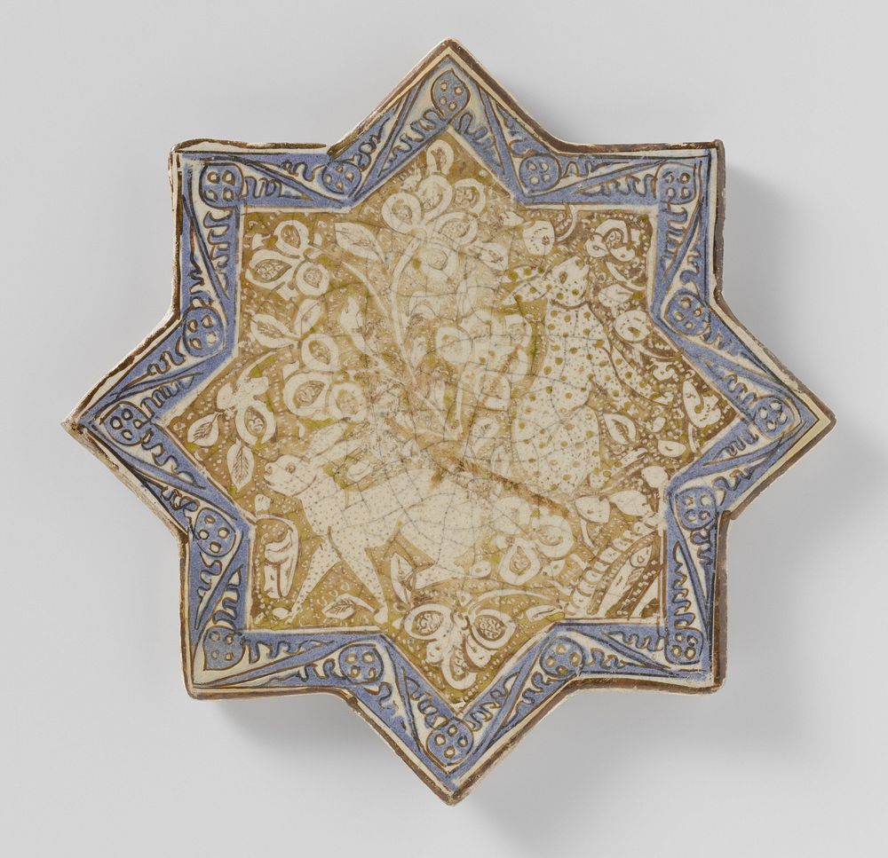 Star-shaped tile with hares among floral scrolls (c. 1250 - c. 1324) by anonymous
