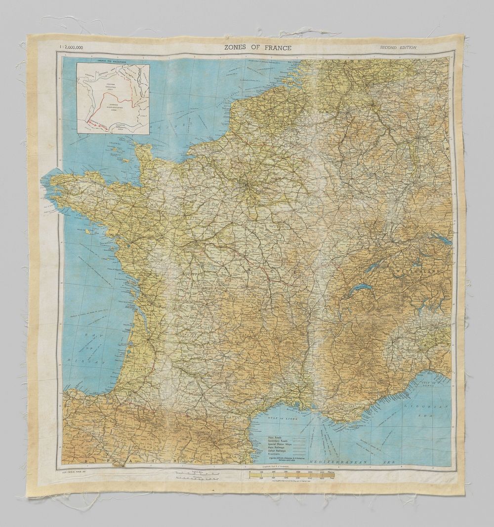 Zijden shawl bedrukt met landkaart van Frankrijk (1940 - 1945) by anonymous