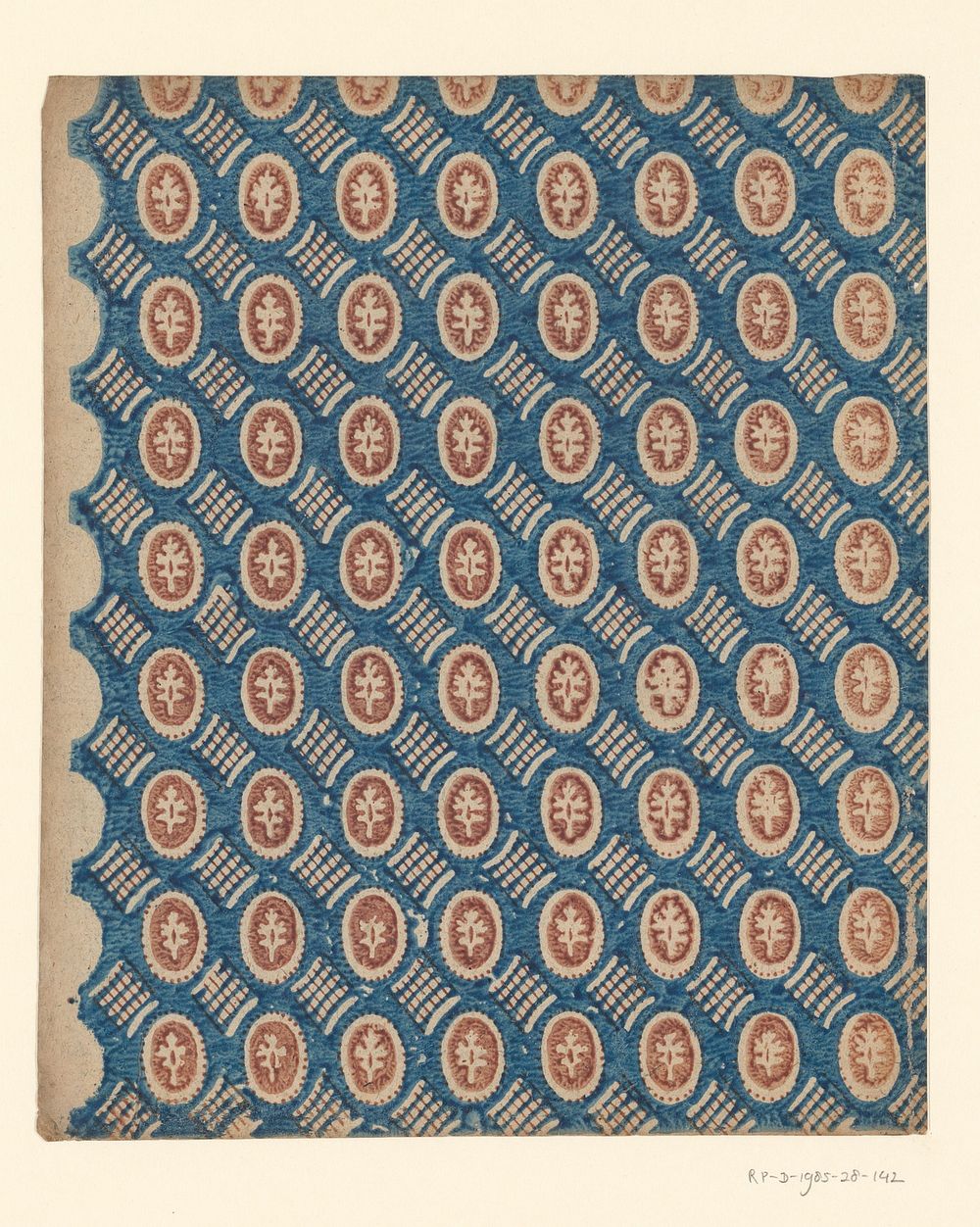 Blad met alternerend strooipatroon van uitgespaarde ovaal met takje en ruitmotief (1750 - 1900) by anonymous