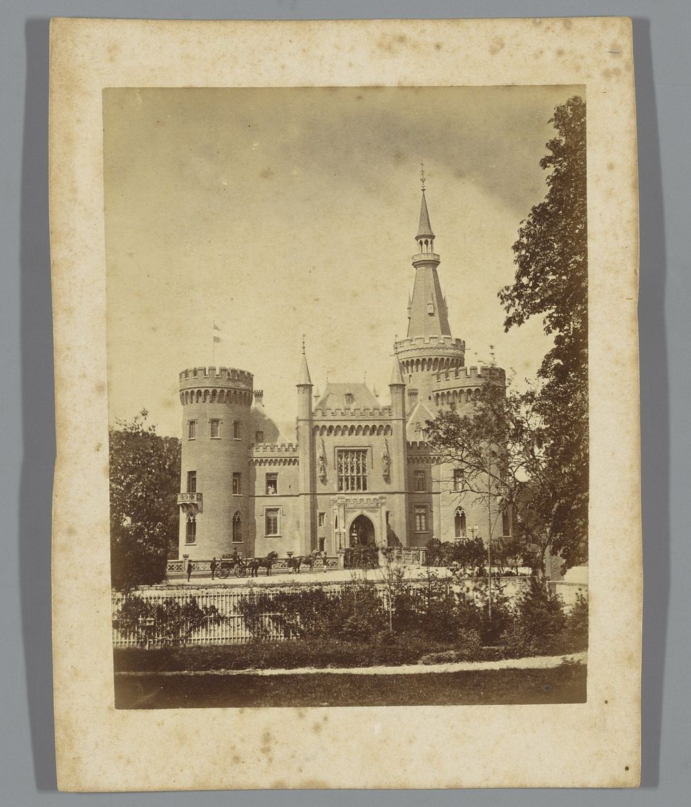 Schloss Moyland nabij Kleef (1880 - 1900) by anonymous