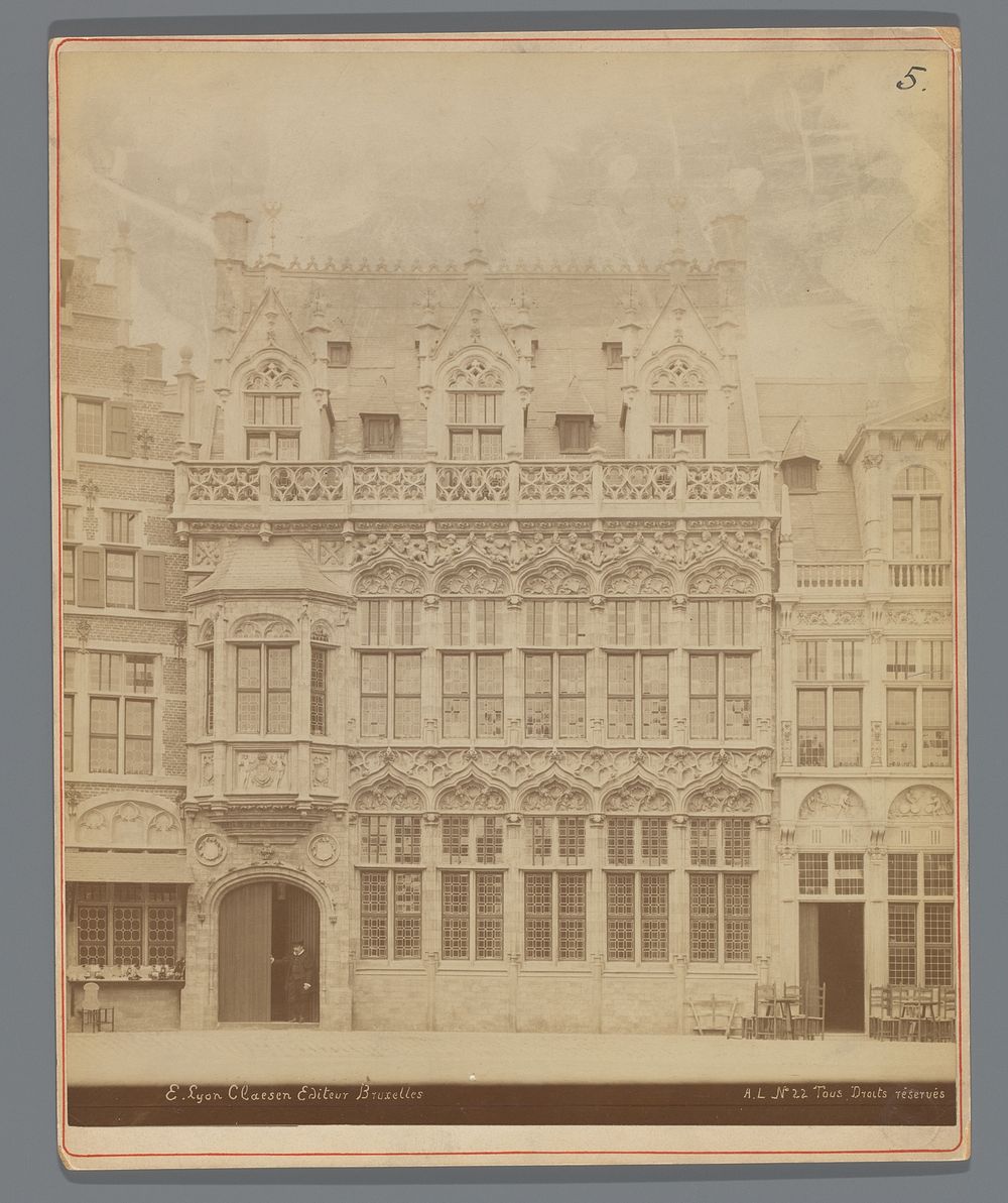 Gebouw op de Wereldtentoonstelling van 1897 in Brussel, België (1897) by AL and Edgard Lyon Claesen