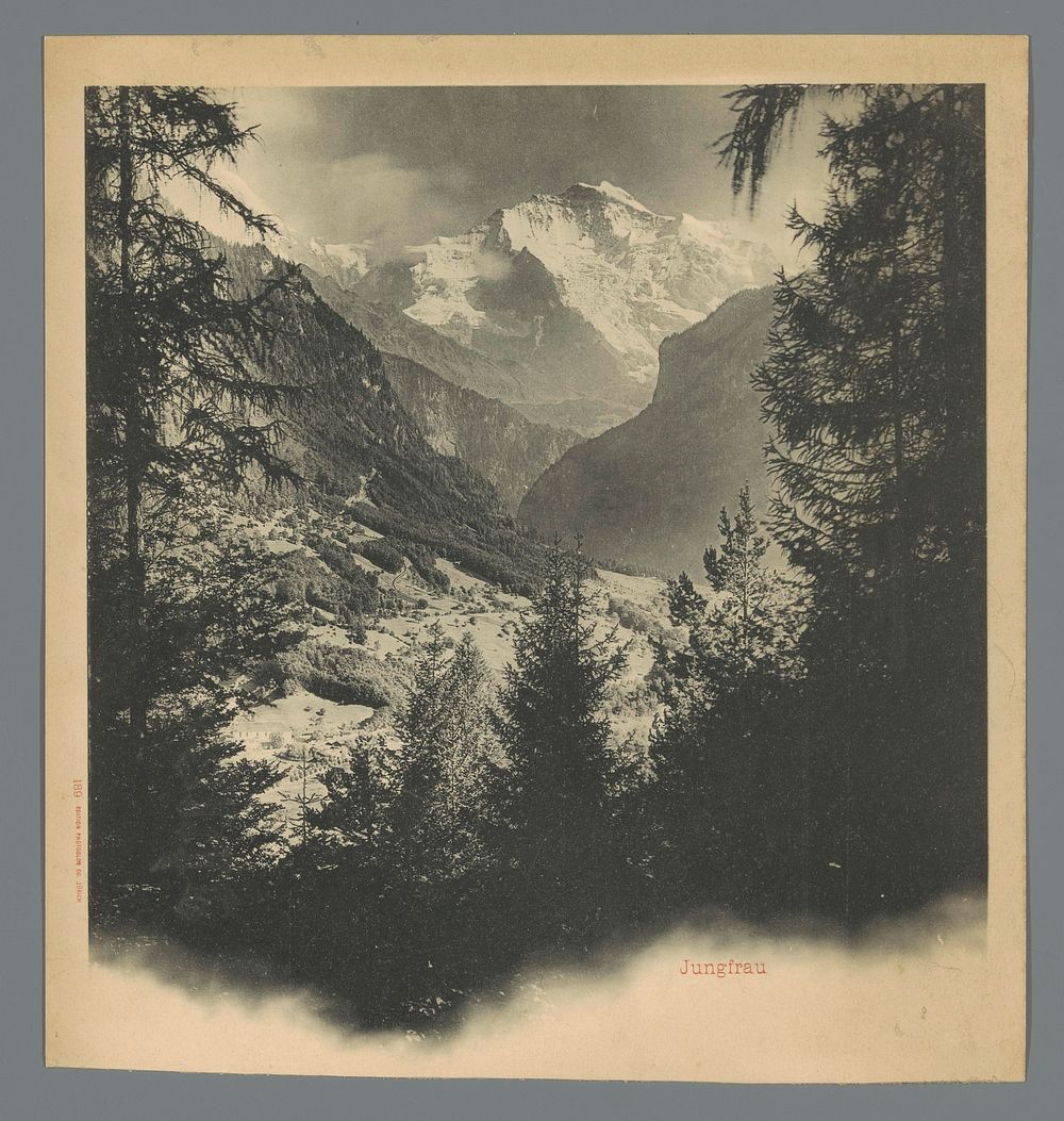 Gezicht op de Jungfrau (1895 - 1930) by anonymous, Photoglob and Co and Photoglob and Co