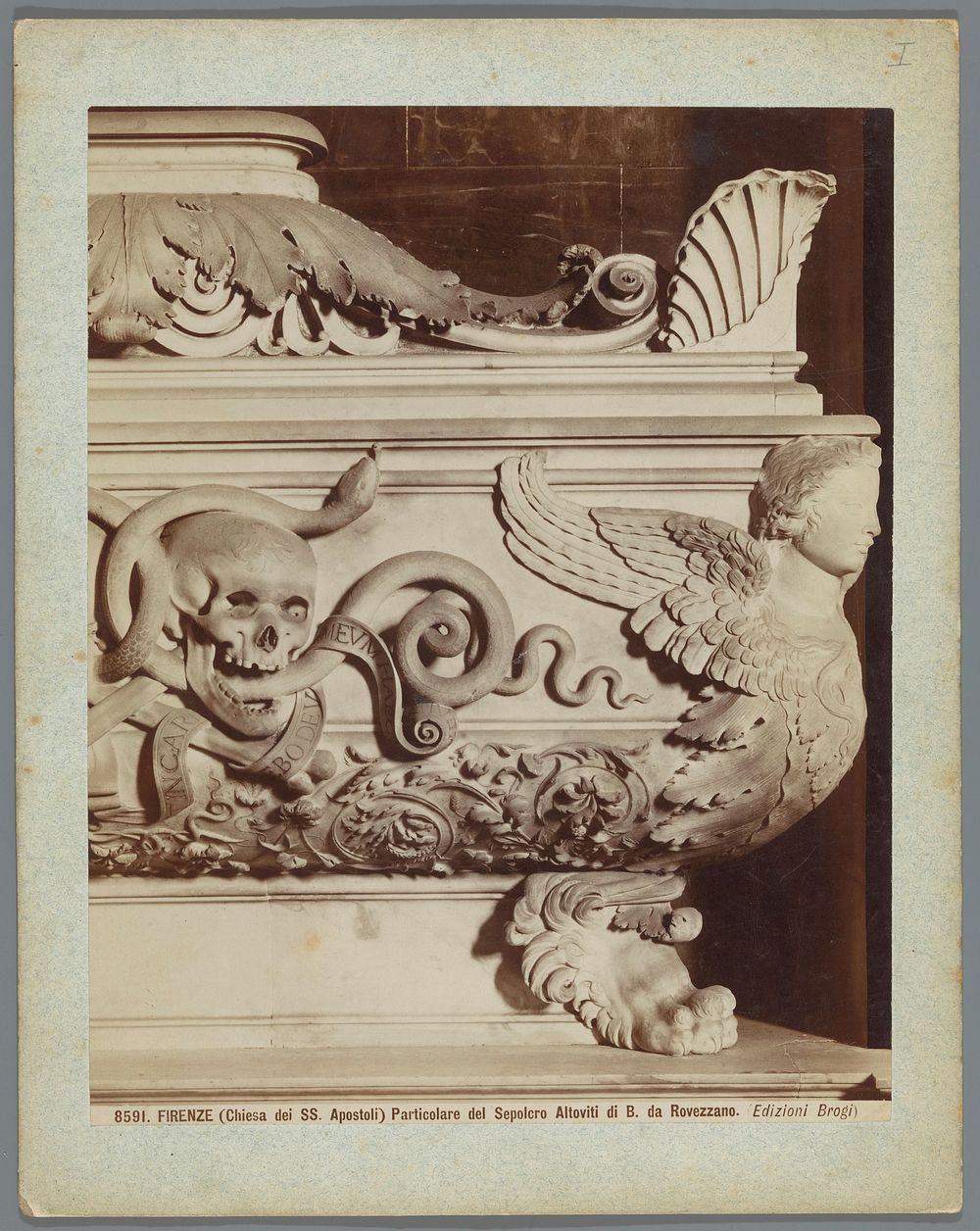 Deel van de tombe van Alfonso Altoviti in de Santi Apostoli te Florence (c. 1875 - c. 1900) by Edizione Brogi