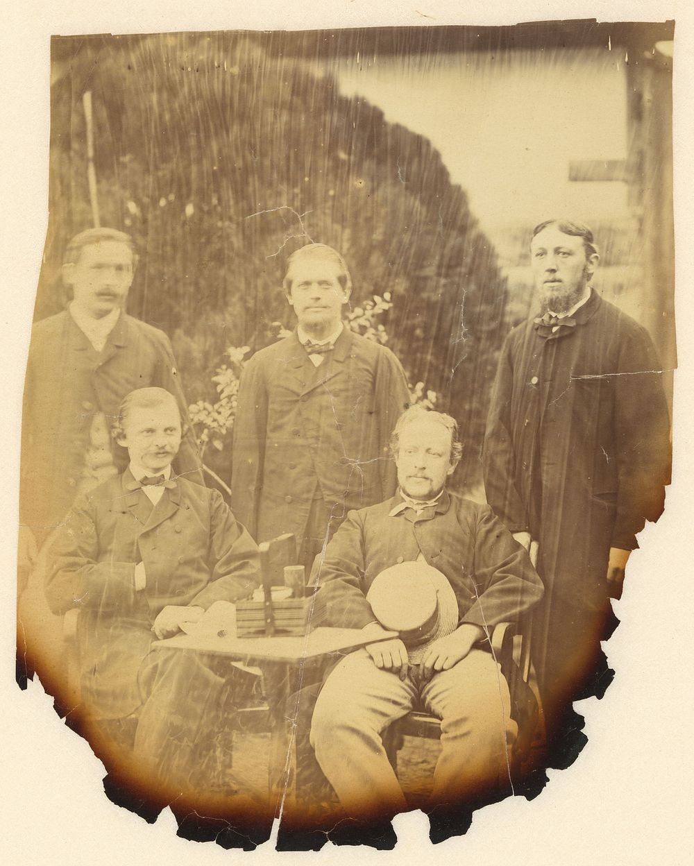 Groepsportret van vijf mannen (1862 - 1866) by Antoon Bauduin