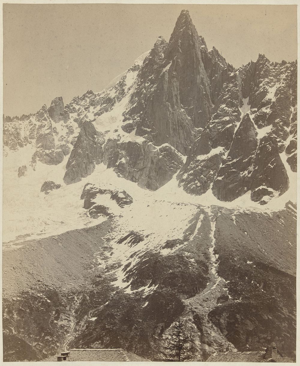 Gezicht op de Aiguille du Midi in het Mont Blanc Massief (1860 - 1866) by Adolphe Braun and Cie