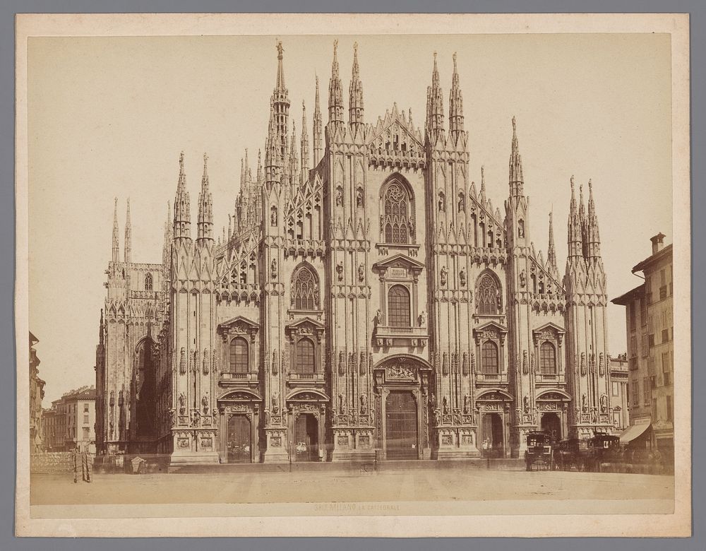 Westzijde van de kathedraal van Milaan (1851 - 1900) by anonymous