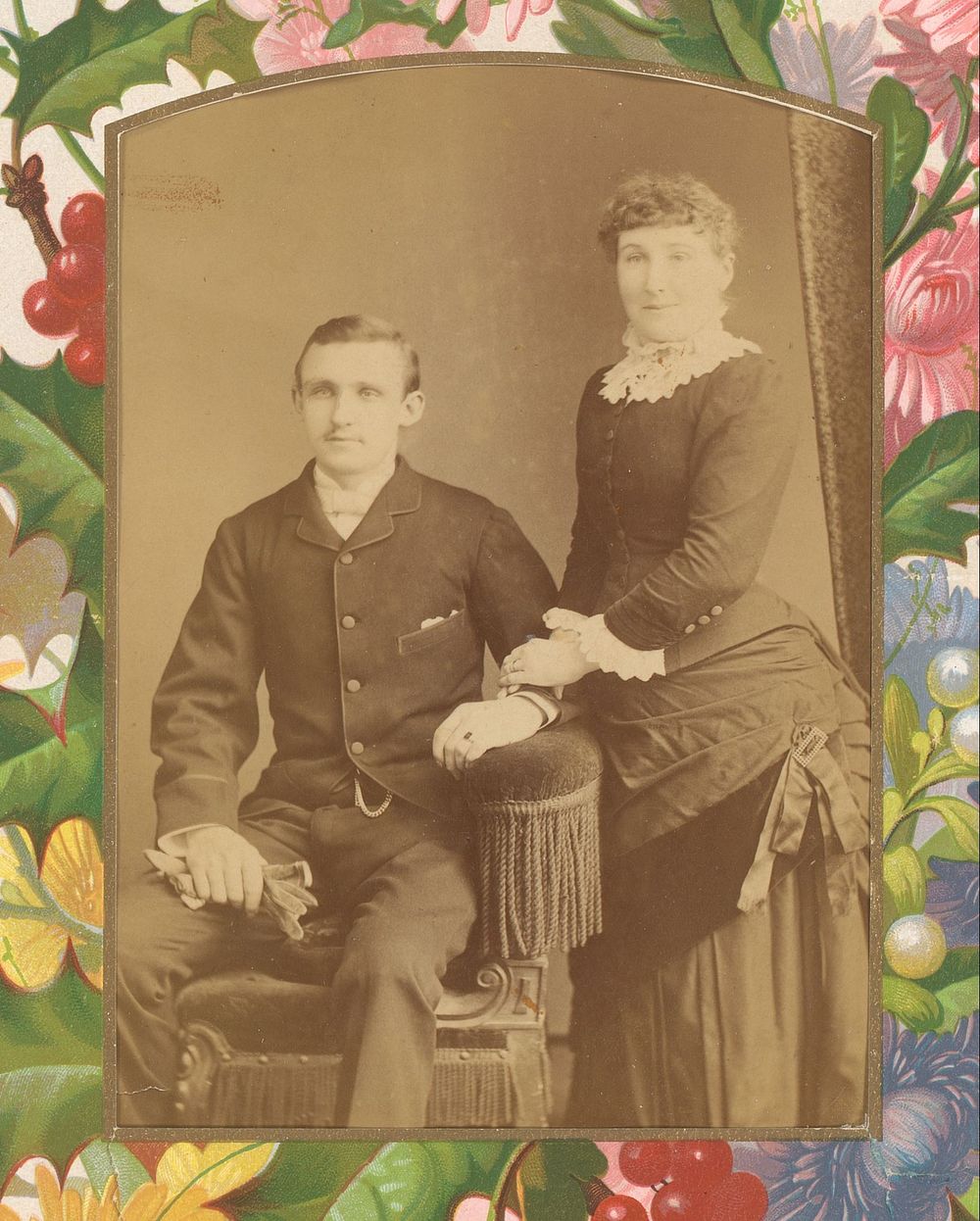 Portret van een zittende man met handschoenen in zijn hand en een vrouw (1872 - 1886) by B Barry