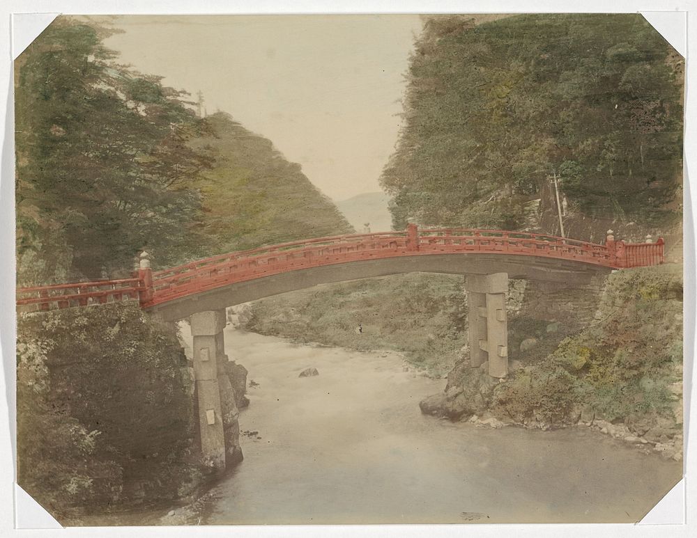 Heilige brug in Nikko (1890 - 1894) by anonymous