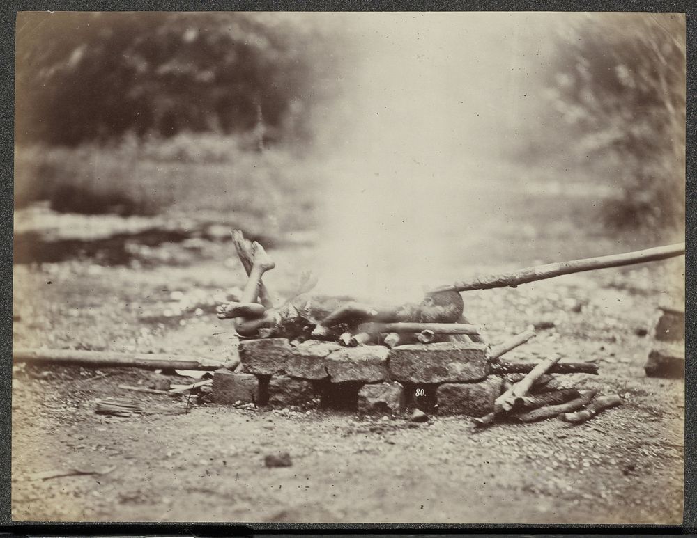 Crematie van het lijk van een jongen in Siam (c. 1870 - c. 1900) by G R Lambert and Co