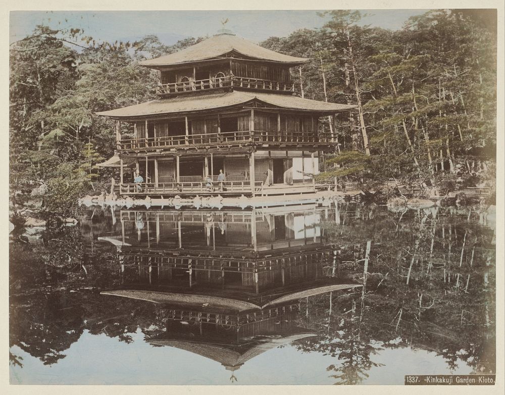 Exterieur van de Gouden Paviljoen Tempel in Kyoto (c. 1870 - c. 1900) by anonymous