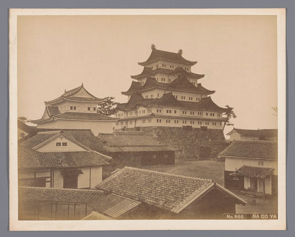 Gezicht op het Kasteel van Nagoya (1860 - 1900) by anonymous