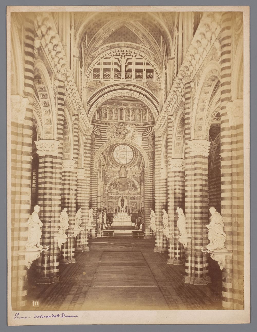 Interieur van de kathedraal van Siena, Italië (1862 - 1873) by Paolo Lombardi