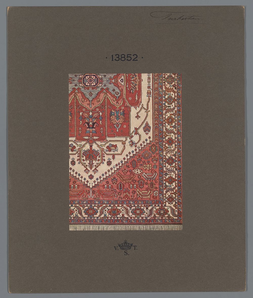 Deel van een tapijt met bloemenpatroon en fantasieornamenten (in or after 1907 - 1929) by anonymous
