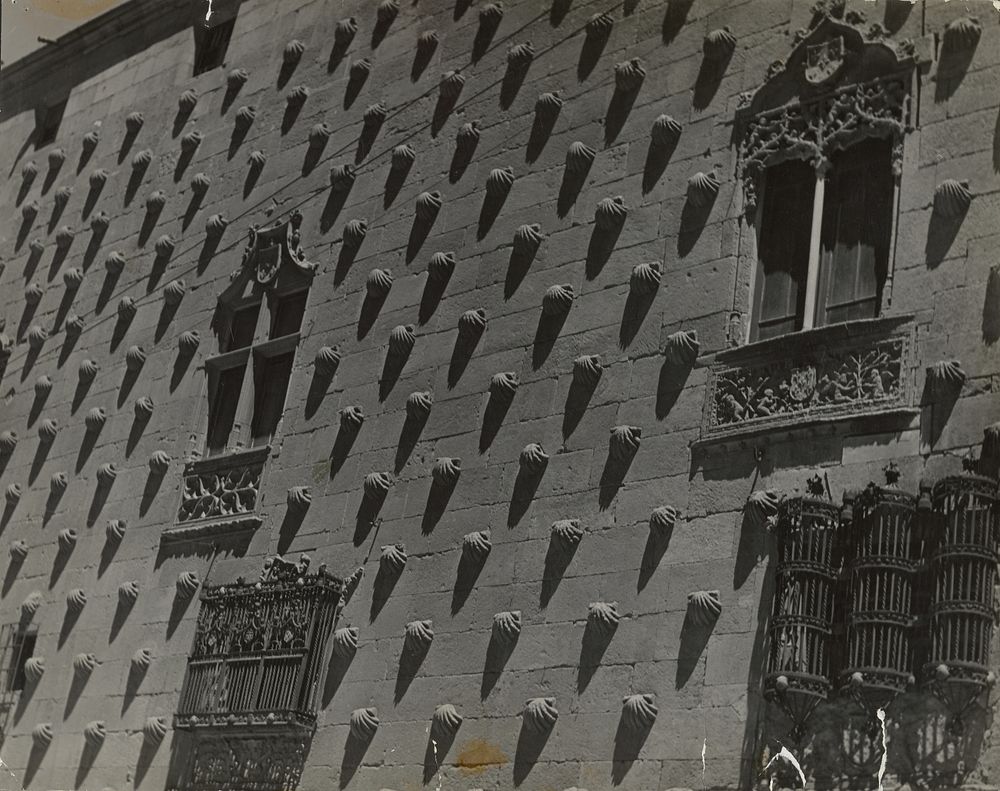 La Casa de las Conchas, Salamanca by Georg Reisner