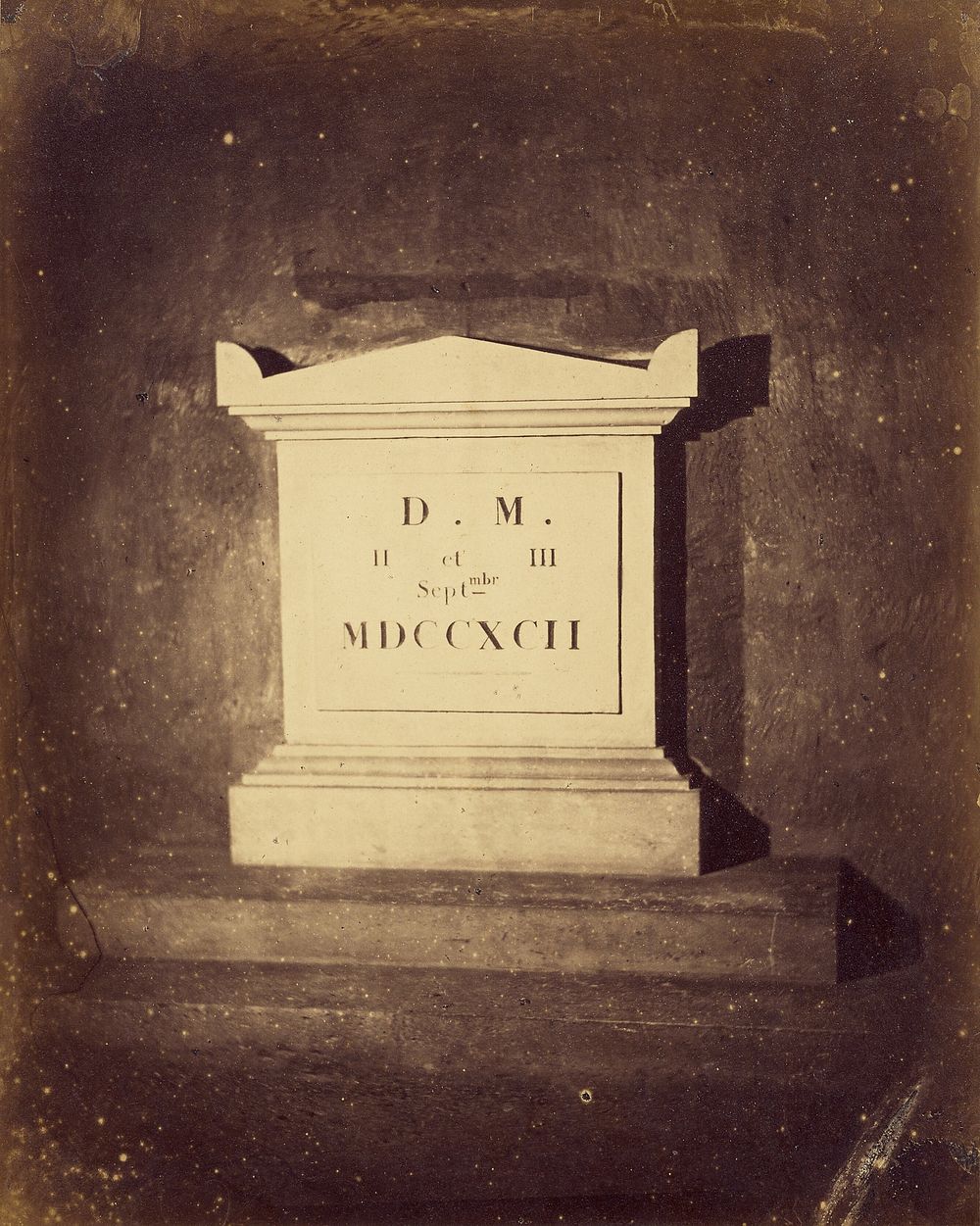 Cippe commemoratif des 2 et 3 septembre 1792 by Nadar Gaspard Félix Tournachon