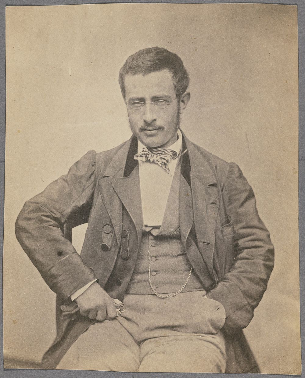 Emile Besselierie by Nadar Gaspard Félix Tournachon