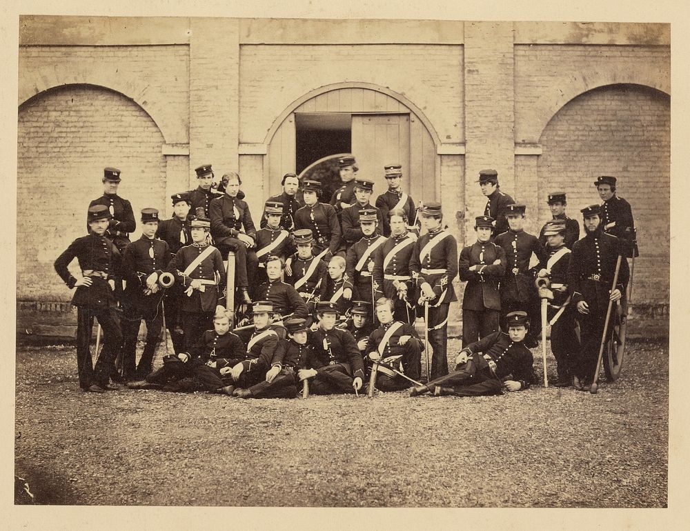 Group portrait of military students