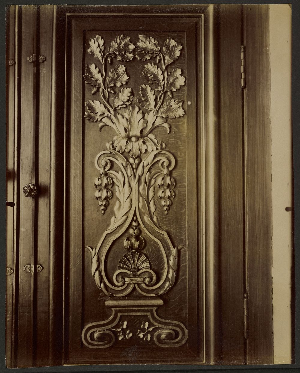 Door Panel Hôtel de Lauzun by Eugène Atget