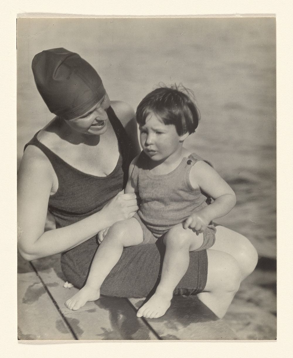 Marie Rapp Boursault and Yvonne Boursault, Lake George by Alfred Stieglitz