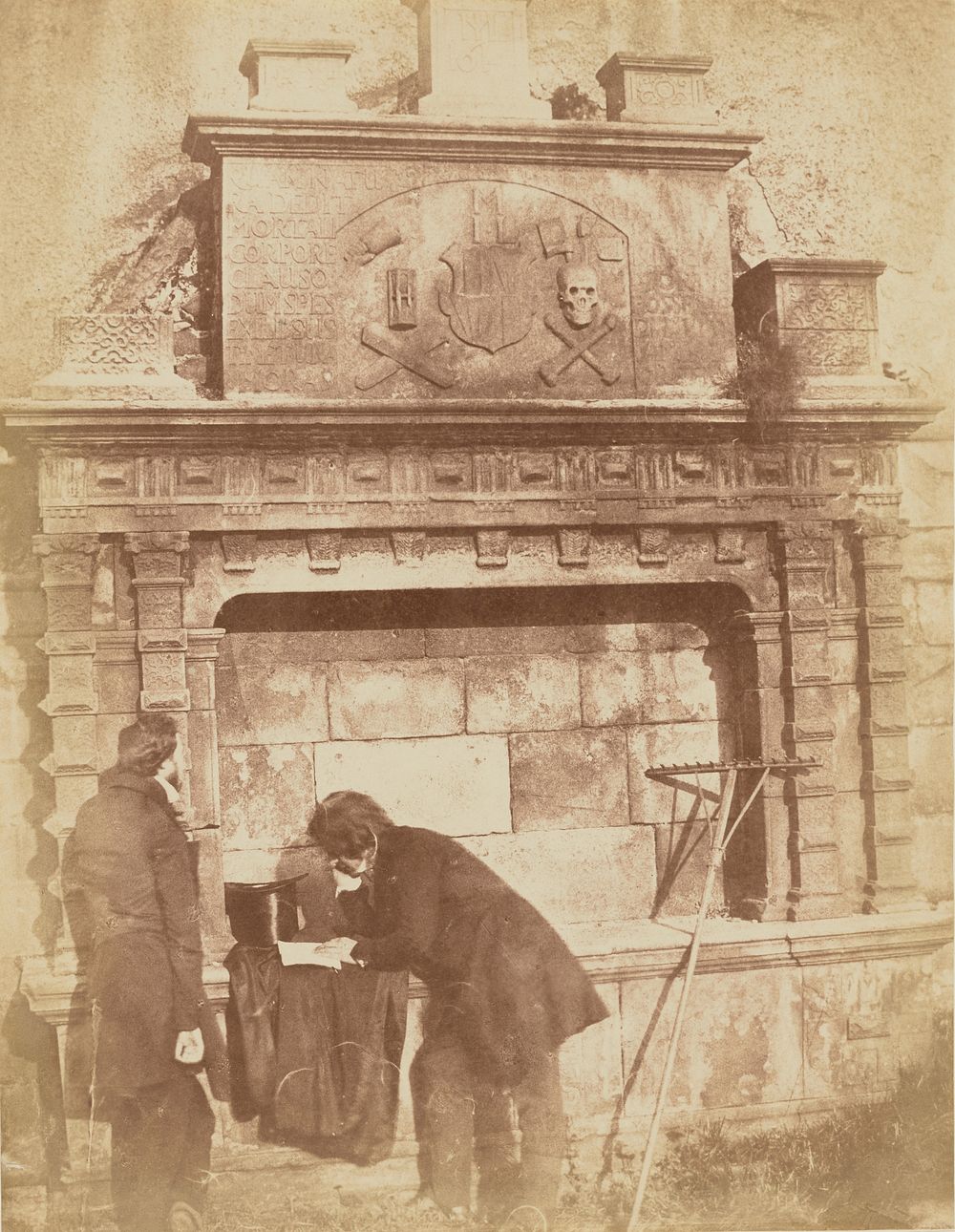 D.O.Hill and a Friend at the Bethune Monument, Greyfriars, Edinburgh by Hill and Adamson