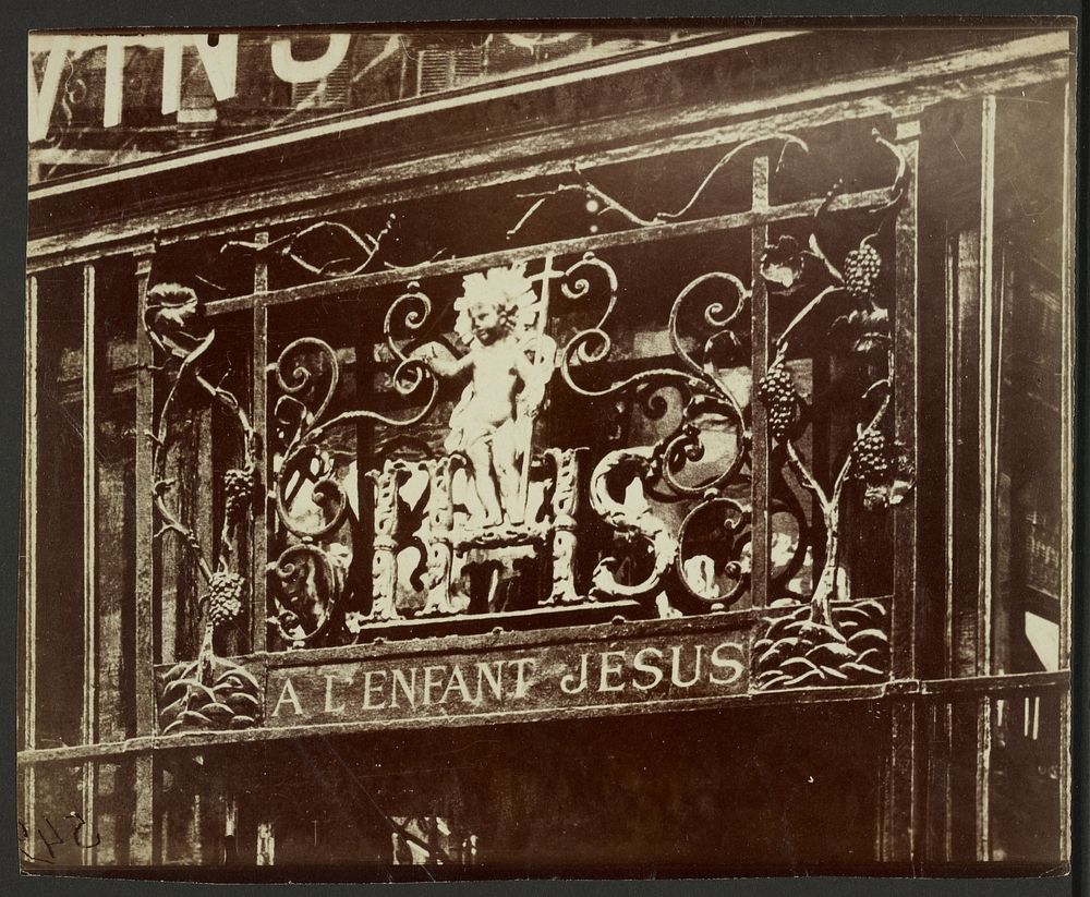 A l'Enfant Jésus, rue de Bourdonnais 33 by Eugène Atget