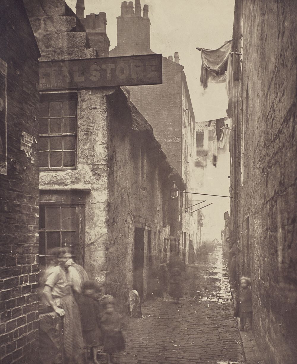 Old Vennel, off High Street. by Thomas Annan